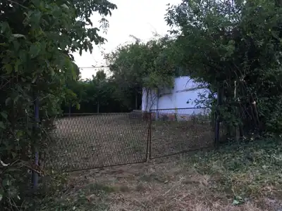 Poljoprivredno imanje u okolici Slavonskog Broda - slika 3