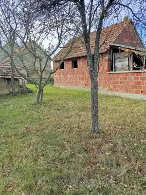 Poljoprivredno imanje u blizini Kutjeva - slika 1